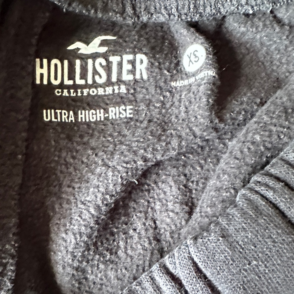 Hollister Ultra High-Rise Black Sweatpants.